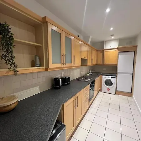 Wonderful D3 Townhouse ダブリン
